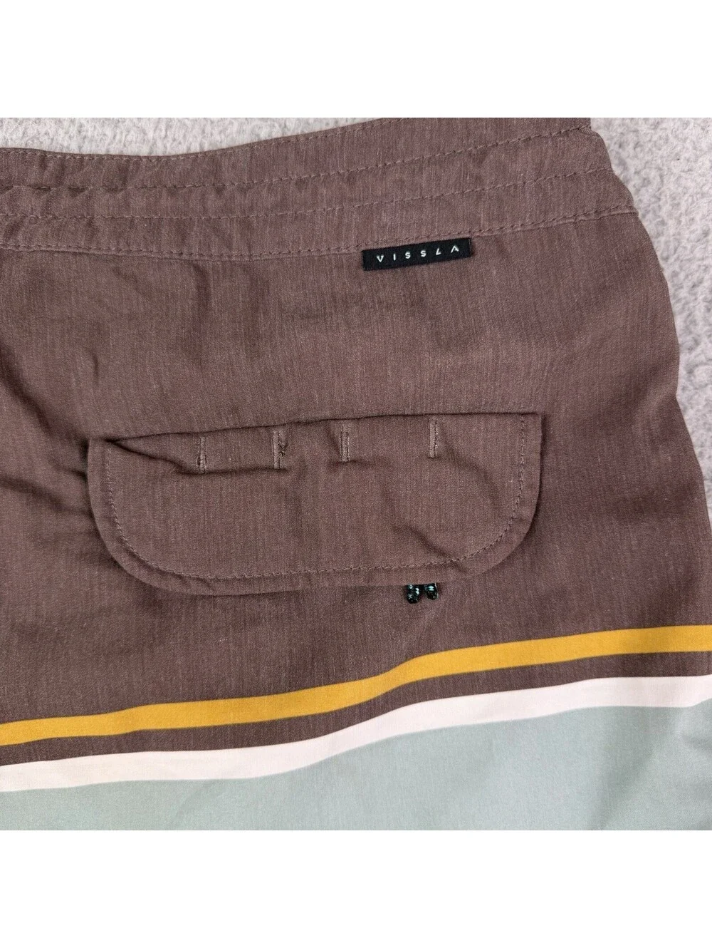 Vissla Upcycled Coconut Fabric Colorblock Boardshorts Hybrid Swim Men's 34x9